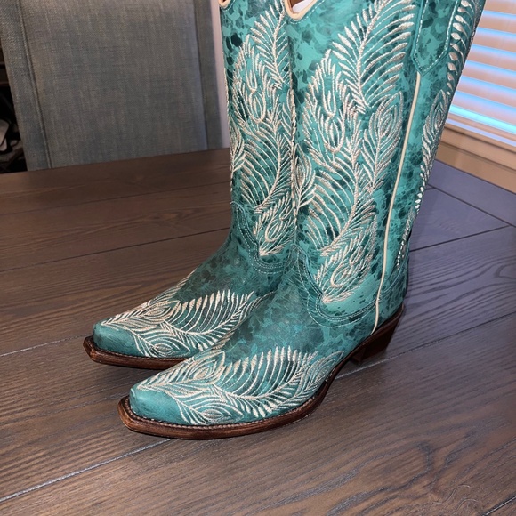 Corral Women's Embroidered Turquoise Distressed Cowgirl Boot Pointed Toe 10 - Picture 6 of 6